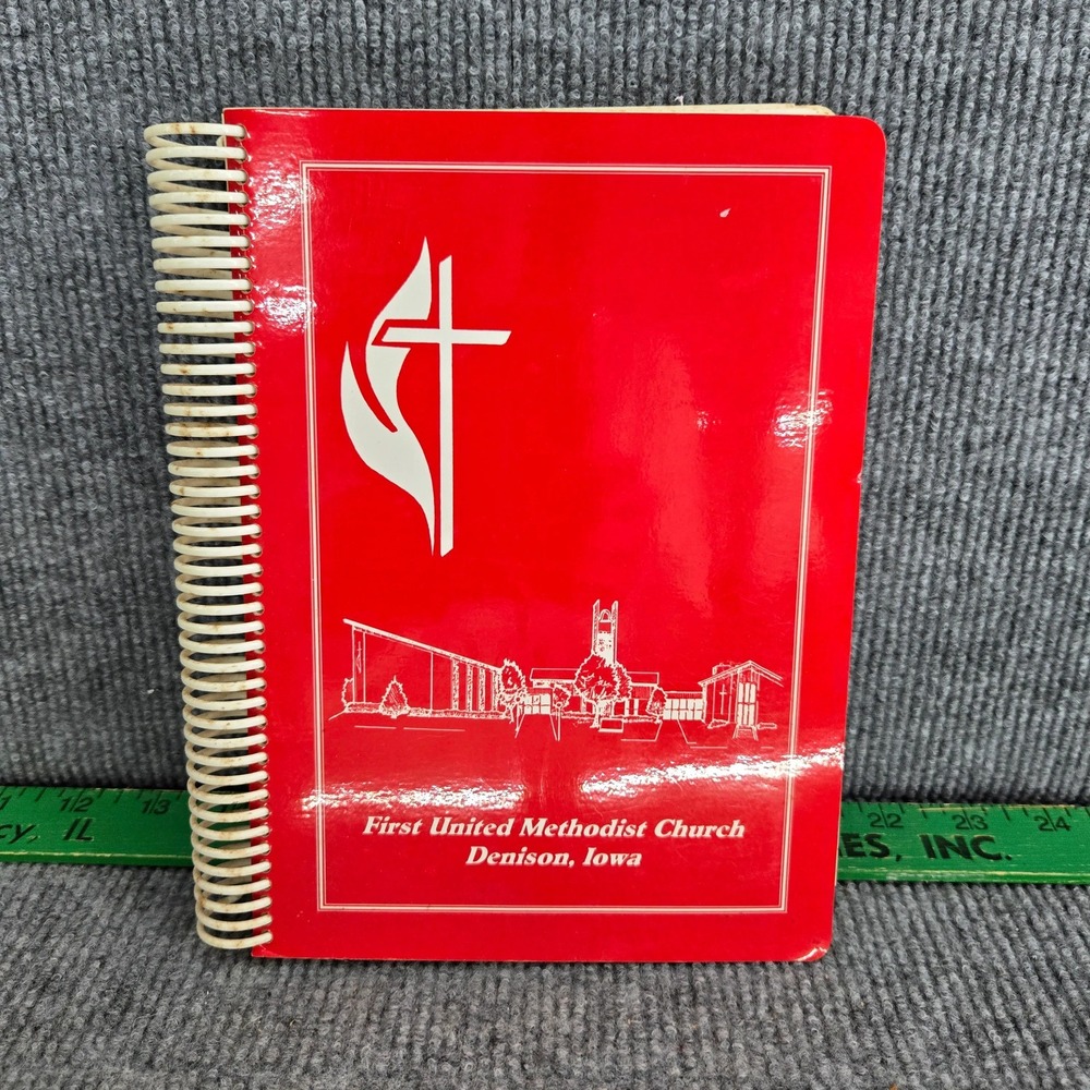 Our Daily Bread Volume II First United Methodist Church Denison Iowa Cookbook - Picture 1 of 3